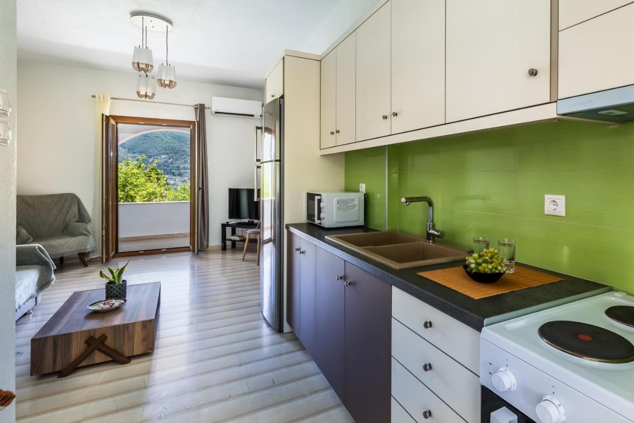 Lina Apartments สโกเปลอสทาวน์ ภายนอก รูปภาพ