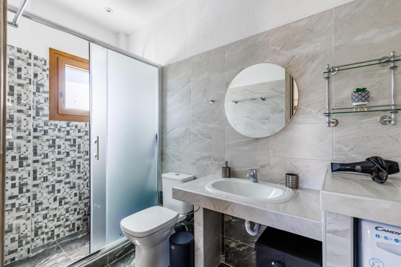 Lina Apartments สโกเปลอสทาวน์ ภายนอก รูปภาพ