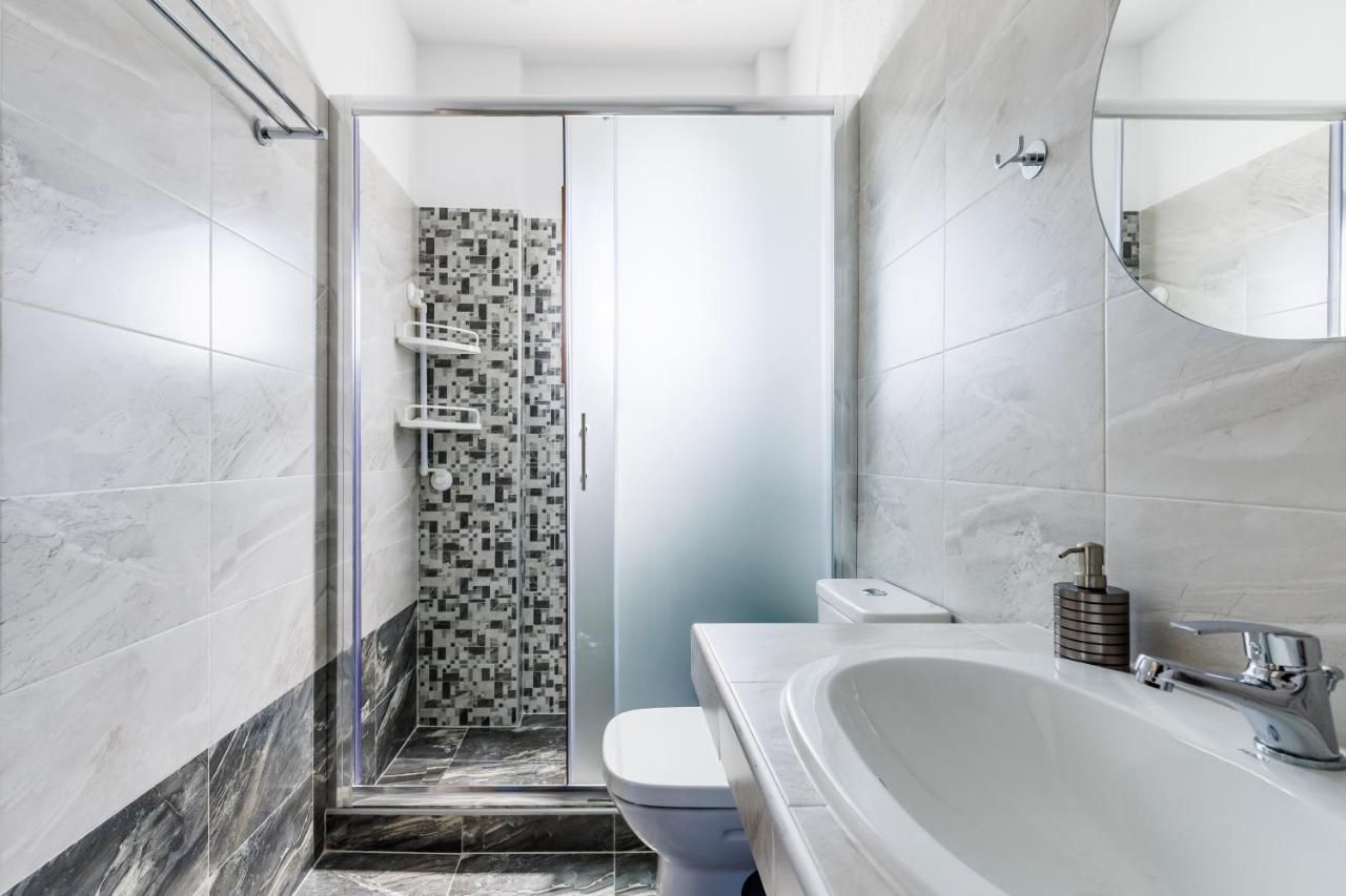 Lina Apartments สโกเปลอสทาวน์ ภายนอก รูปภาพ